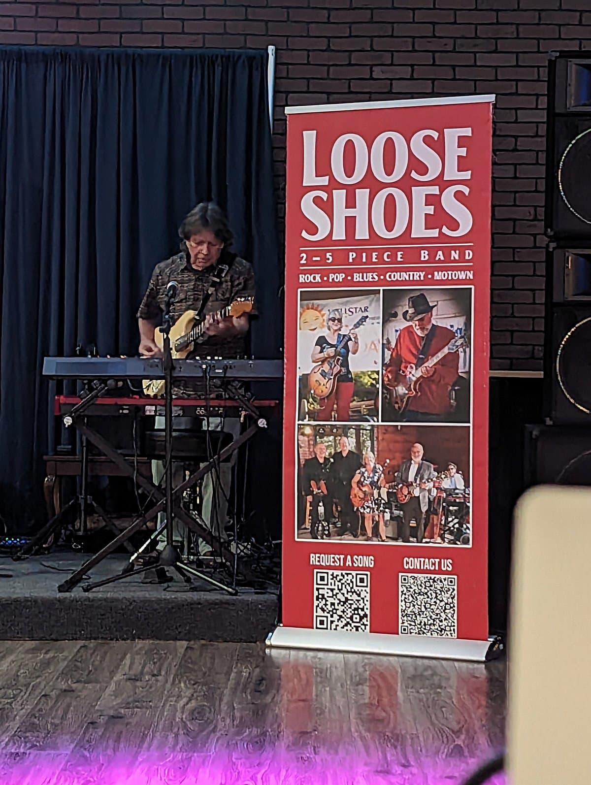 Loose Shoes Band