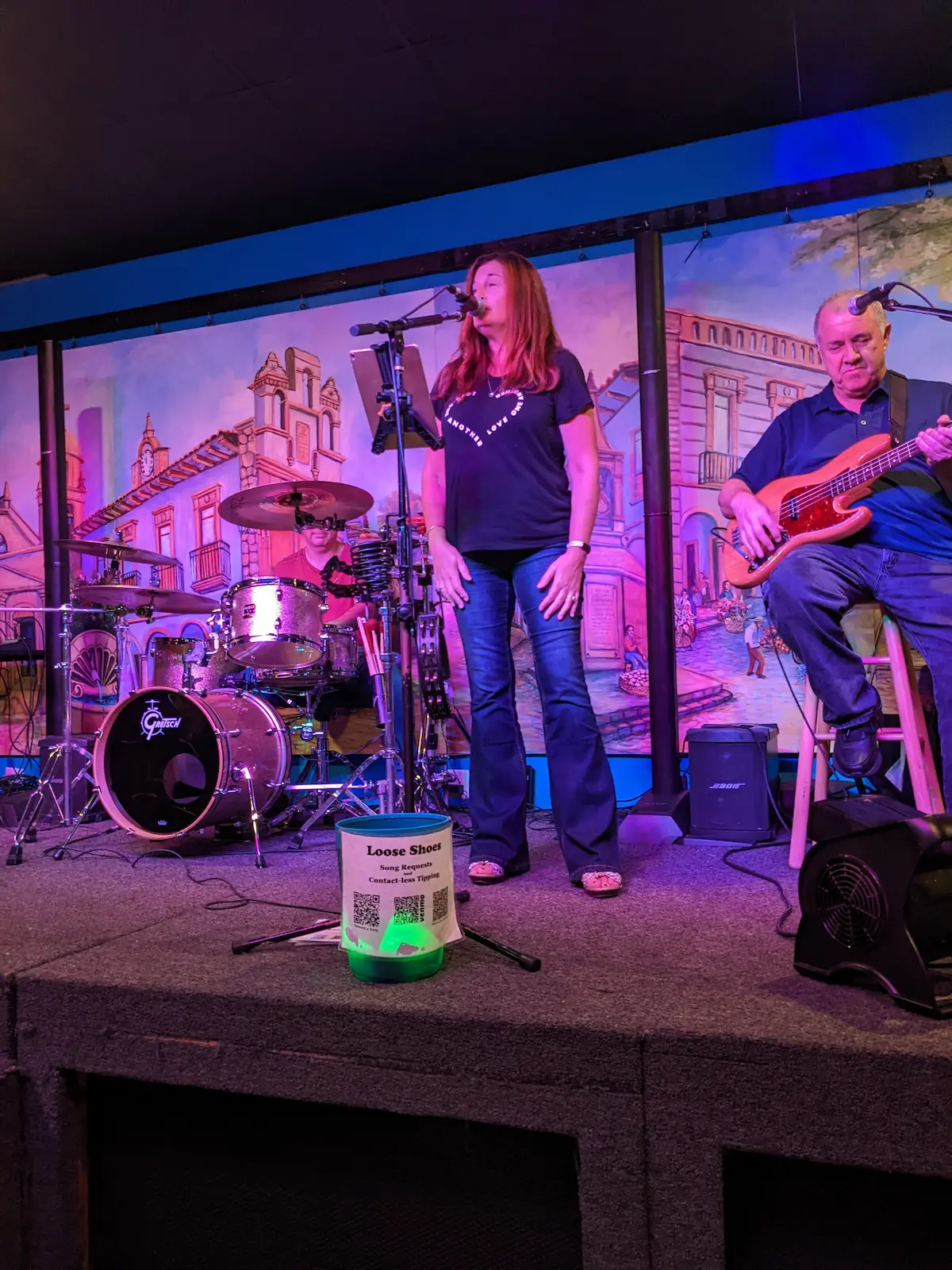 Loose Shoes Band