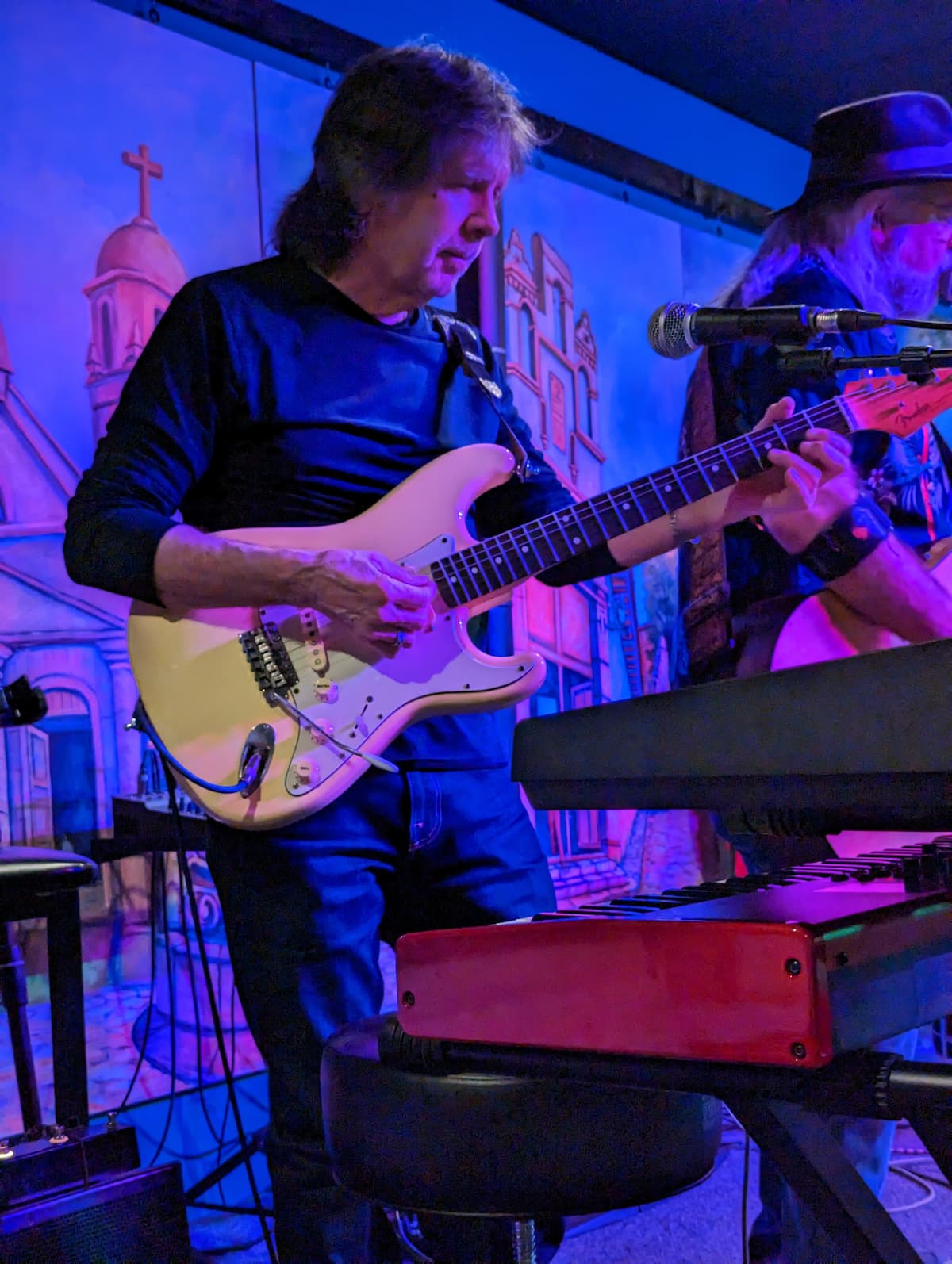 Loose Shoes Band