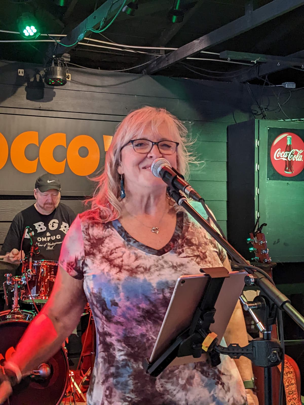 Loose Shoes Band