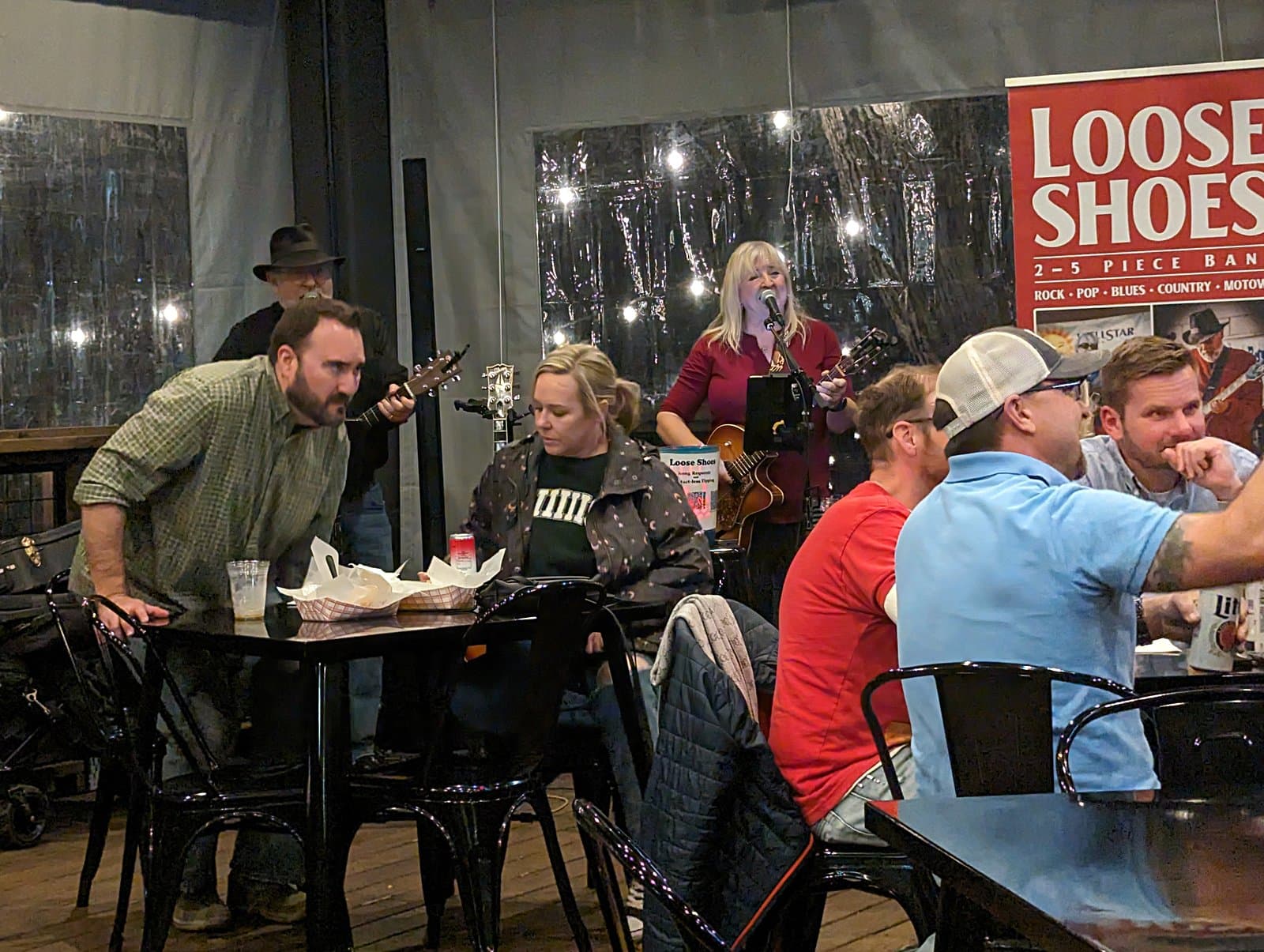 Loose Shoes Band
